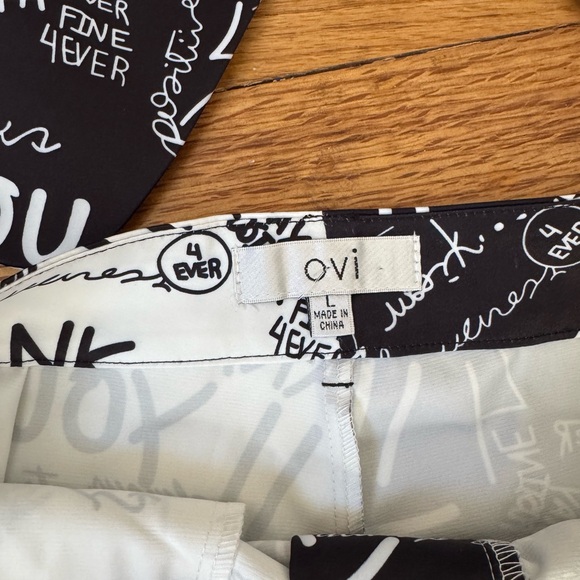 Ovi Black and White Graphic Skirt Set - Picture 4 of 5